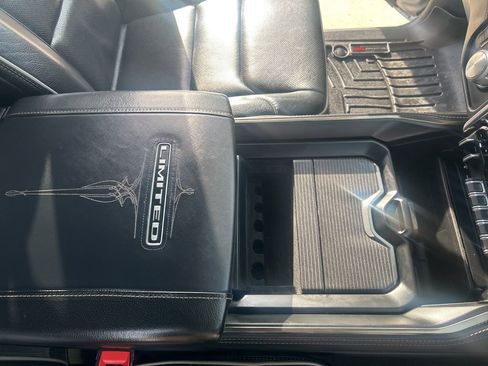 Used 2019 RAM 1500 Limited image 32