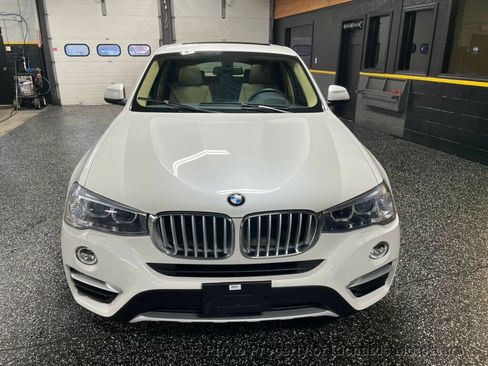 Used 2016 BMW X4 xDrive28i AWD/4WD image 3