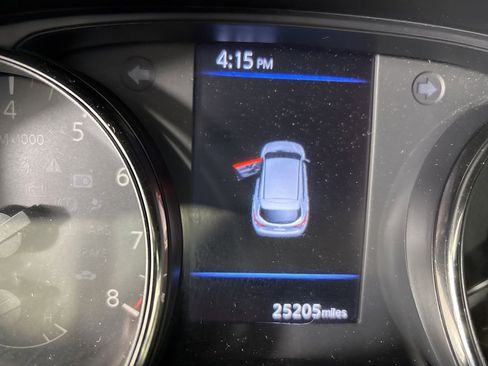 Used 2021 Nissan Rogue Sport S image 13