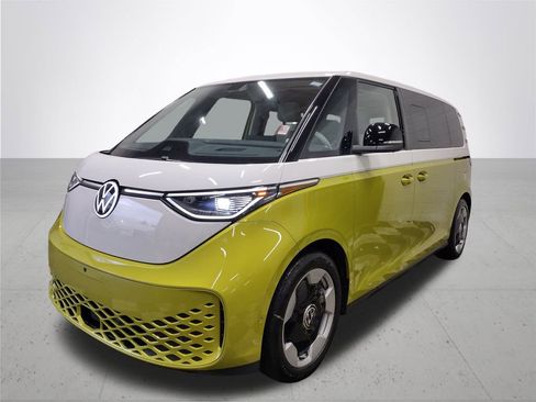 New 2025 Volkswagen ID. Buzz Pro S Plus image 2
