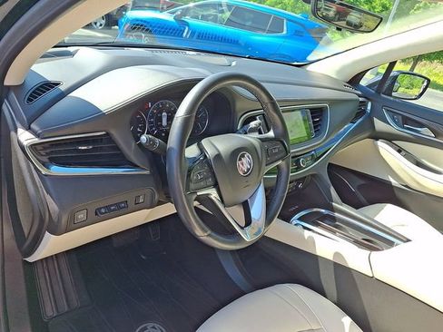 Certified 2023 Buick Enclave Avenir w/ Avenir Technology Package AWD/4WD image 10