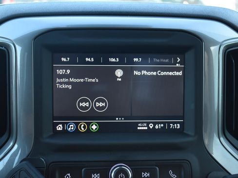 Used 2023 Chevrolet Silverado 1500 Custom image 40