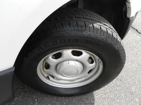 Used 2017 Ford Expedition XL image 8