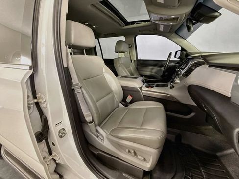 Used 2016 Chevrolet Suburban LT AWD/4WD image 31