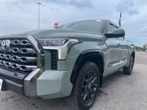 Used 2024 Toyota Tundra Platinum AWD/4WD image 11