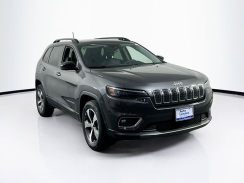 Used 2022 Jeep Cherokee Limited image 3