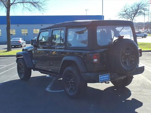 Used 2019 Jeep Wrangler Unlimited Sport image 6