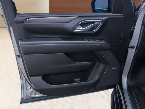 Used 2023 GMC Yukon XL AT4 w/ LPO, Floor Liner Package AWD/4WD image 24