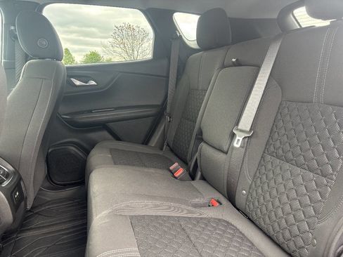 Used 2022 Chevrolet Blazer LT FWD image 17