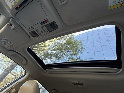 Used 2017 Subaru Outback 2.5i Limited image 25