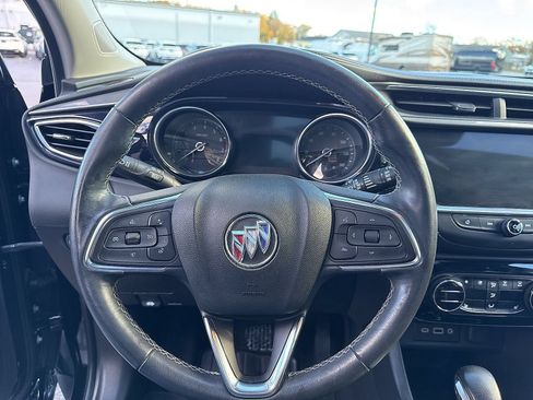 Used 2022 Buick Encore GX Essence w/ Experience Buick Package AWD/4WD image 19