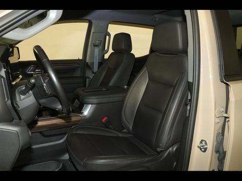 Used 2022 Chevrolet Silverado 1500 LT Trail Boss w/ LT Trail Boss Premium Package AWD/4WD image 20
