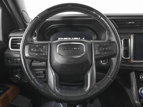 Used 2023 GMC Yukon XL Denali Ultimate w/ LPO, Floor Liner Package image 20