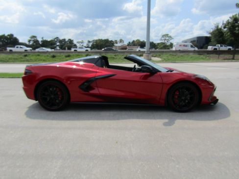 Used 2024 Chevrolet Corvette Stingray Preferred Conv w/ Stealth Interior Trim Package RWD image 4