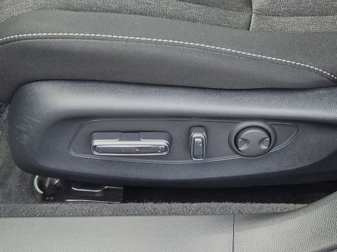 Used 2023 Honda Accord EX image 27