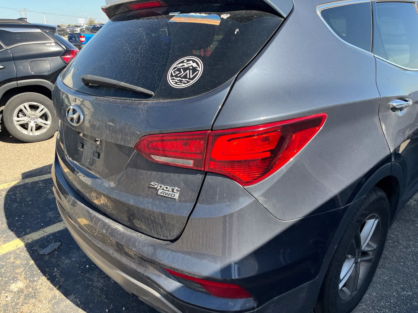 Used 2017 Hyundai Santa Fe Sport AWD/4WD image 13