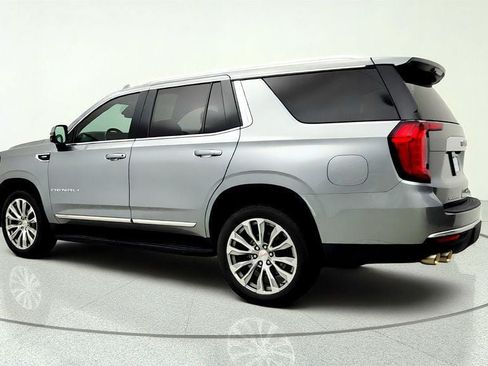 Used 2023 GMC Yukon Denali AWD/4WD image 7
