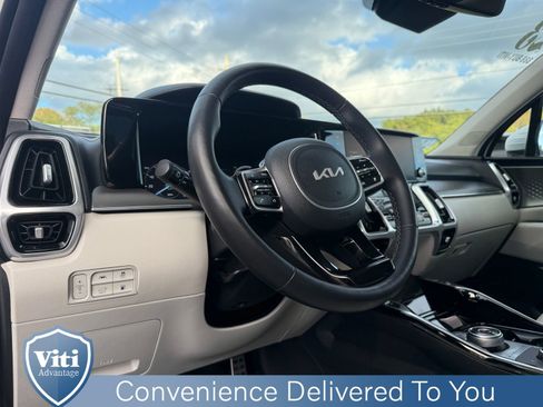 Used 2023 Kia Sorento SX Prestige image 17