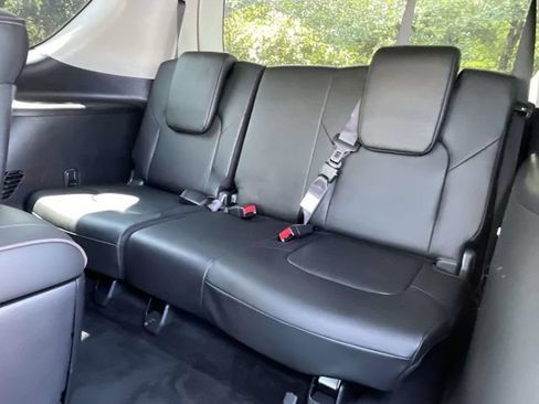 Used 2023 Nissan Armada Platinum w/ Captain's Chairs Package RWD image 30