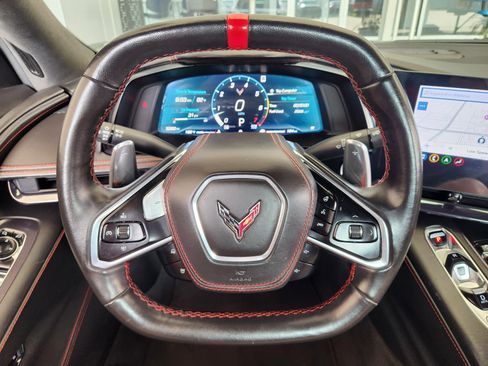 Used 2023 Chevrolet Corvette Stingray Premium Conv w/ Z51 Performance Package RWD image 27