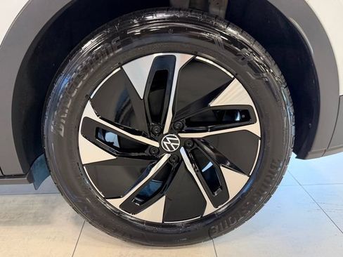 Used 2022 Volkswagen ID.4 Pro RWD image 35