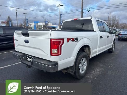 Used 2015 Ford F150 XLT w/ Max Trailer Tow Package image 9
