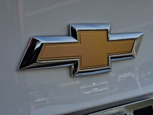 Used 2024 Chevrolet Malibu LT image 28