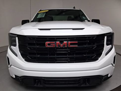 Certified 2026 GMC Sierra 1500 Elevation AWD/4WD image 8