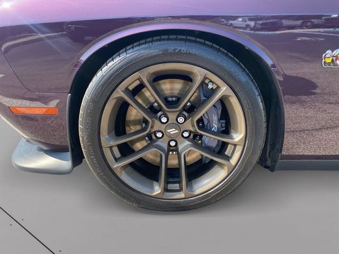 Used 2022 Dodge Challenger R/T Scat Pack w/ Shaker Package RWD image 12