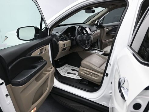 Used 2023 Honda Ridgeline RTL-E image 14