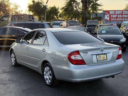 Used 2003 Toyota Camry LE image 5