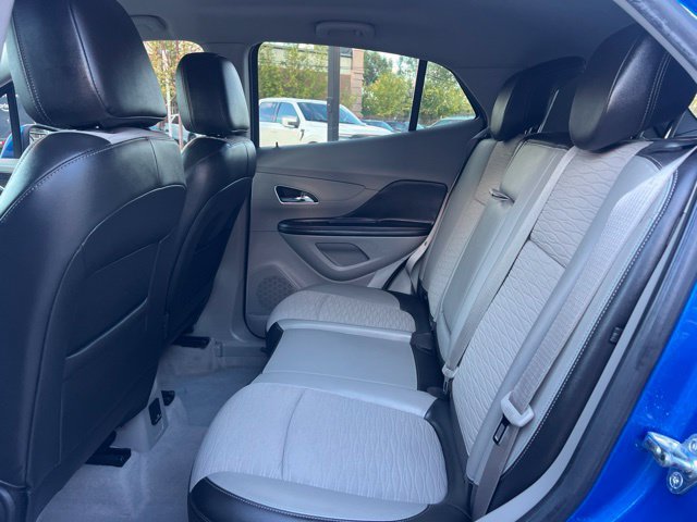 Used 2015 Buick Encore Convenience FWD image 16