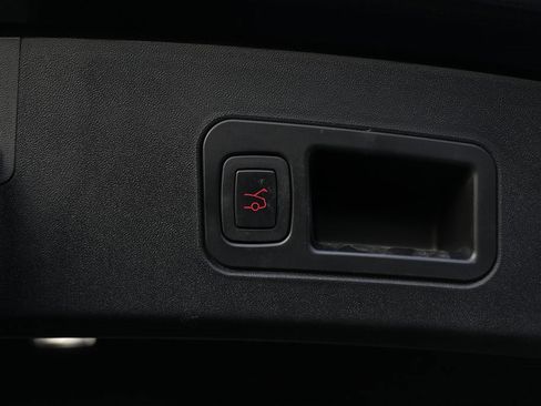 Used 2017 Tesla Model S 75D image 16