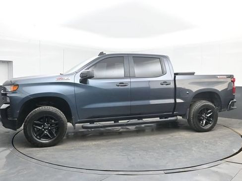 Used 2021 Chevrolet Silverado 1500 Custom Trail Boss w/ LPO, Dark Essentials Package AWD/4WD image 11