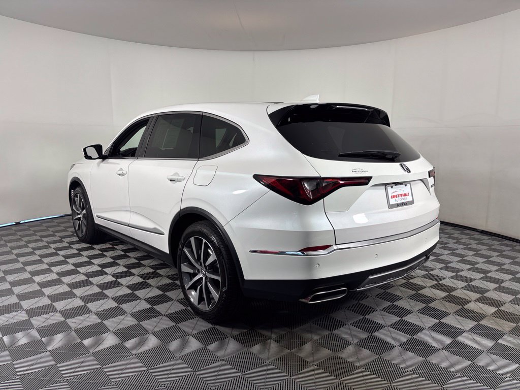 Certified 2025 Acura MDX w/ Technology Package FWD image 16