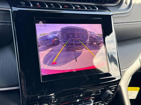 New 2026 Jeep Grand Cherokee Laredo X AWD/4WD image 31