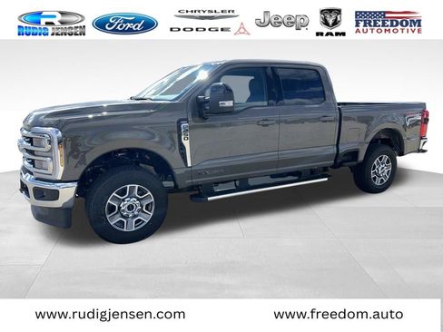 New 2026 Ford F250 Lariat w/ FX4 Off-Road Package image 10