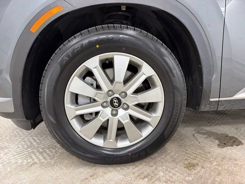 Used 2025 Hyundai Palisade SEL FWD image 13