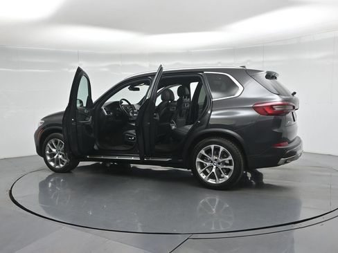 Used 2023 BMW X5 xDrive40i image 37