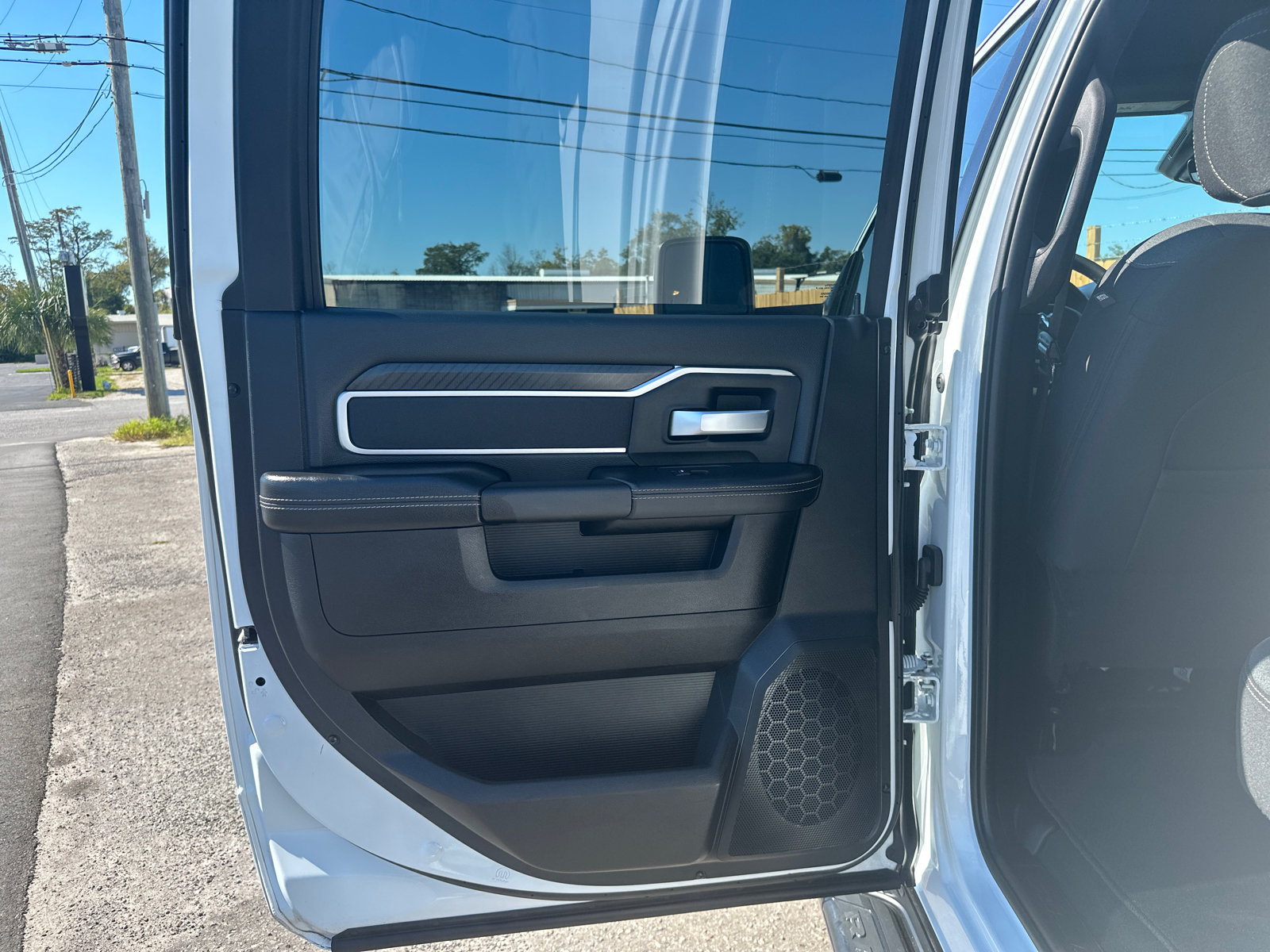 Used 2026 RAM 2500 Big Horn AWD/4WD image 12