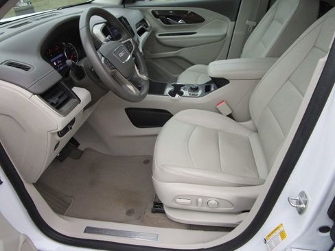 Used 2020 GMC Terrain Denali w/ Denali Premium Package image 23