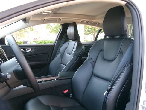 Used 2024 Volvo S60 B5 Plus AWD/4WD image 14