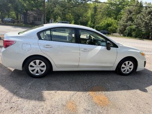 Used 2012 Subaru Impreza 2.0i AWD/4WD image 6