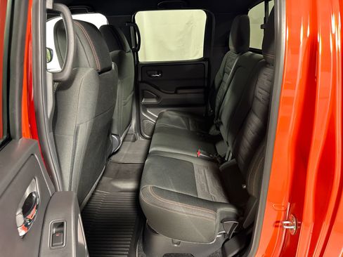Used 2025 Nissan Frontier PRO-4X w/ Interior Protection Package AWD/4WD image 5
