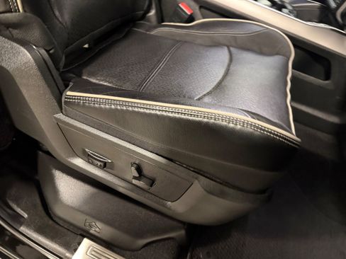 Used 2022 RAM 2500 Laramie image 13