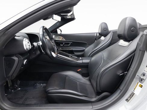 Used 2022 Mercedes-Benz SL 55 AMG 4MATIC image 14