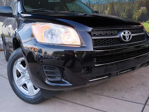 Used 2009 Toyota RAV4 2WD image 7