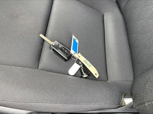 Used 2024 Toyota Corolla LE image 16