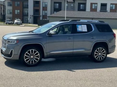 Used 2020 GMC Acadia Denali w/ Technology Package AWD/4WD image 5