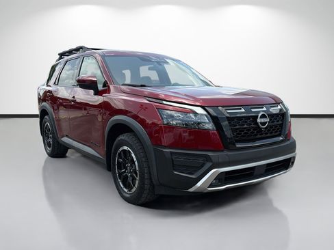 Used 2023 Nissan Pathfinder Rock Creek AWD/4WD image 7